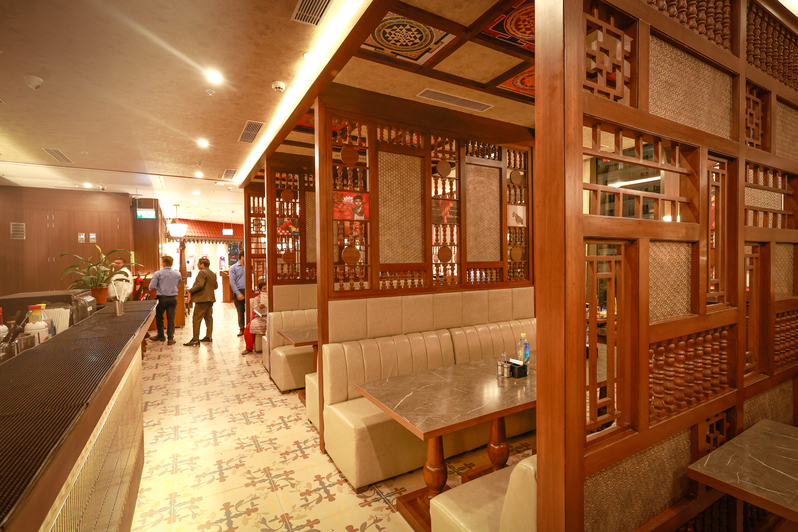 Vegetarian restaurant in Moti Nagar Delhi