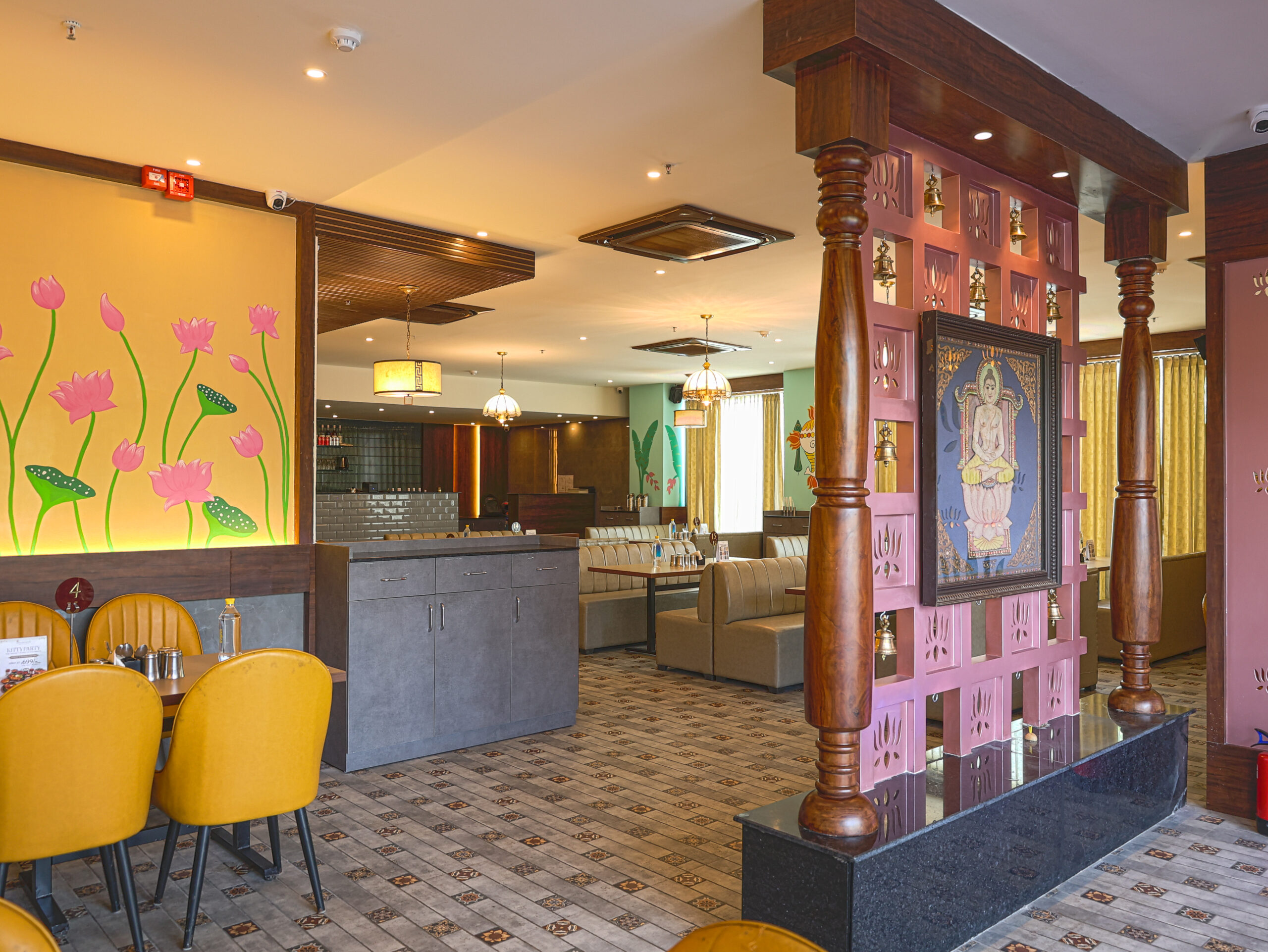 Dasaprakash South Indian restaurant in NSP Pitampura Delhi