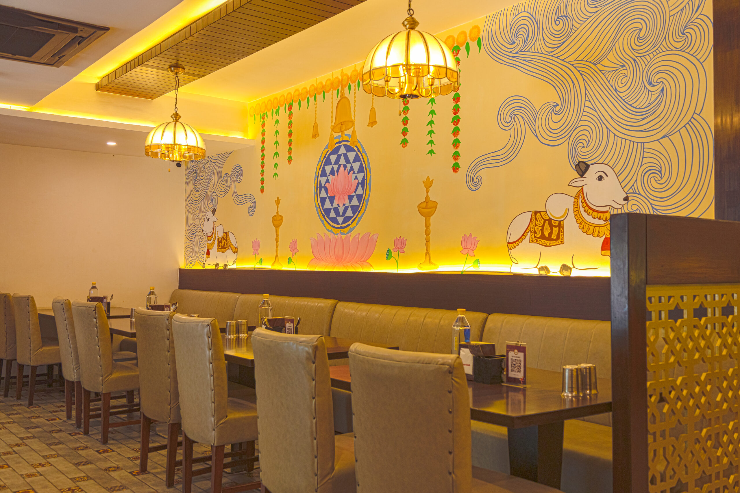 South Indian vegetarian restaurant in Noida